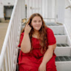 Meet your Posher, Madison m.